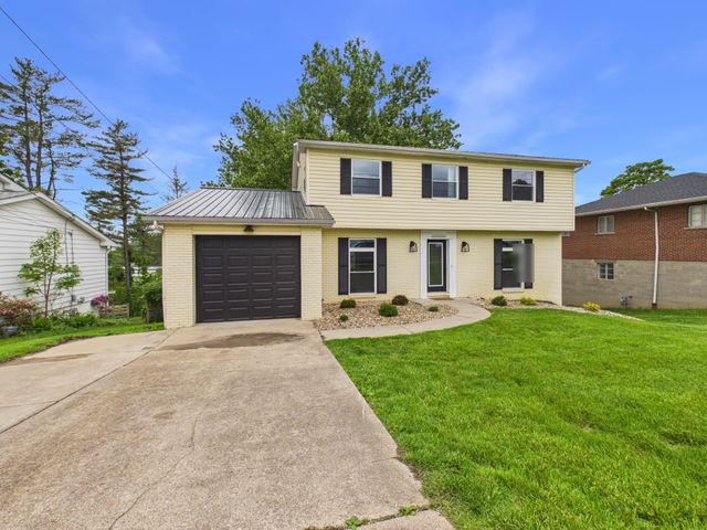 78 Nickel Plate Drive, Huntington, WV 25705