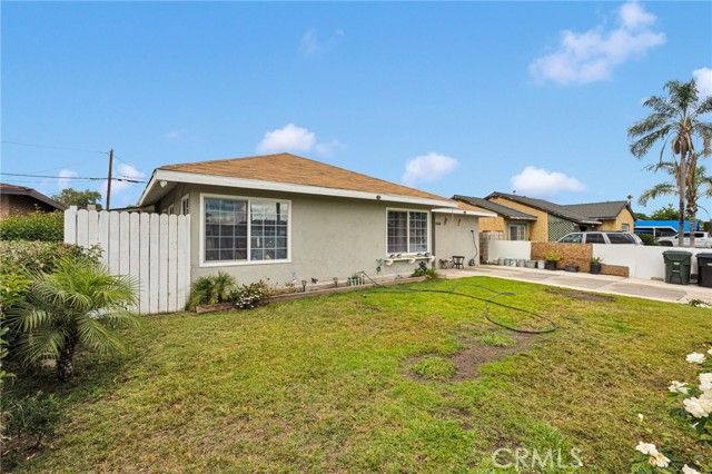 1688 W Cleveland Street, San Bernardino, CA 92411