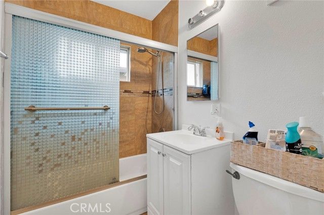 1688 W Cleveland Street, San Bernardino, CA 92411