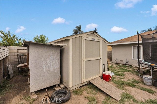 1688 W Cleveland Street, San Bernardino, CA 92411