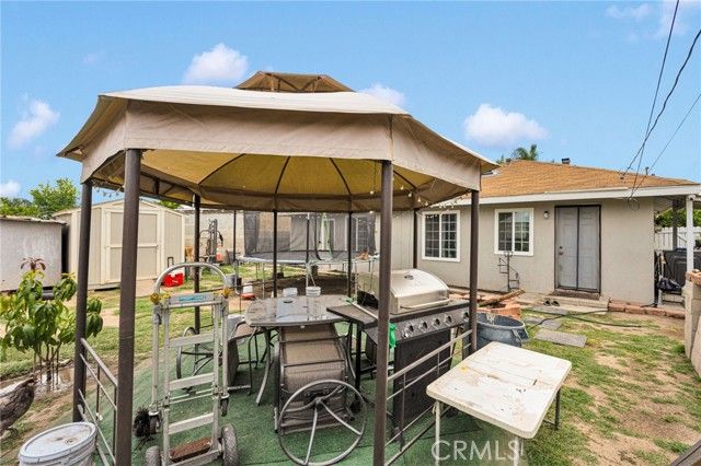 1688 W Cleveland Street, San Bernardino, CA 92411