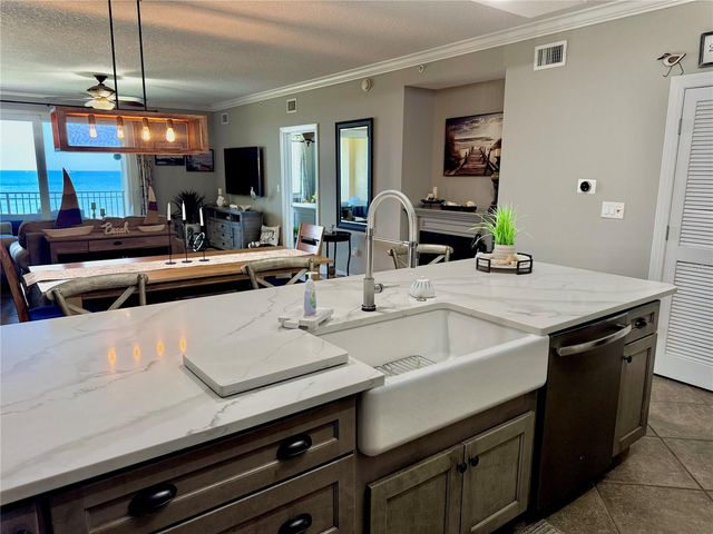 60 SURFVIEW DRIVE 421, Palm Coast, FL 32137