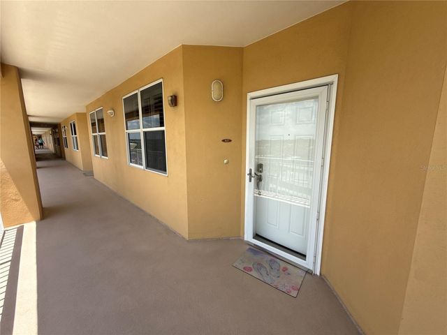 60 SURFVIEW DRIVE 421, Palm Coast, FL 32137