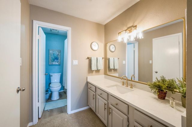 202 Lakeview Terrace A, Conroe, TX 77356