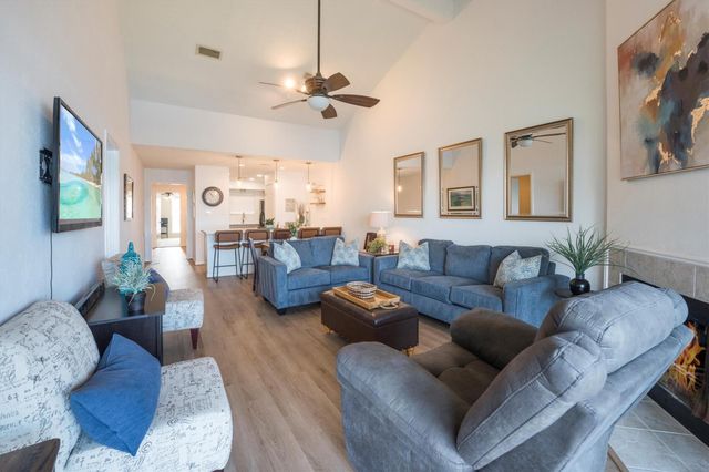 202 Lakeview Terrace A, Conroe, TX 77356