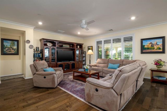 1371 Camino Sueno, Hemet, CA 92545