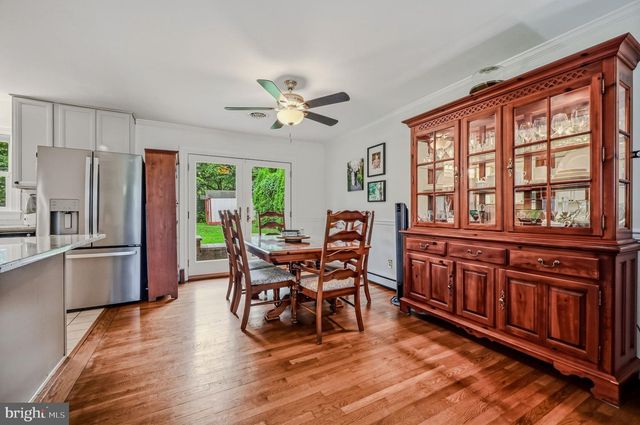 2712 FAWKES DR, Wilmington, DE 19808