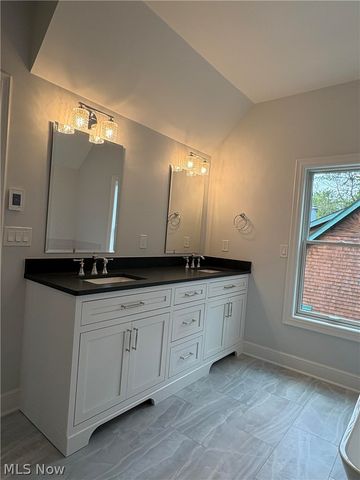 295 S Franklin Street, Chagrin Falls, OH 44022