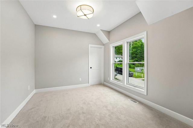 295 S Franklin Street, Chagrin Falls, OH 44022