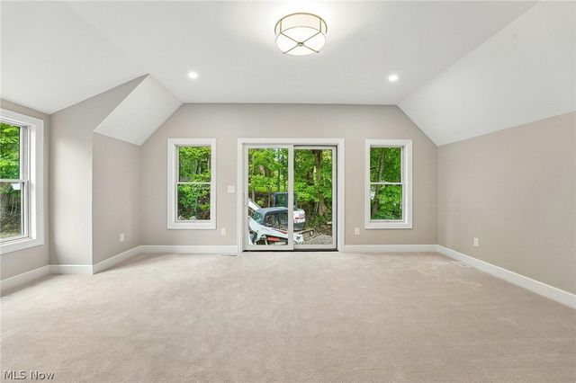 295 S Franklin Street, Chagrin Falls, OH 44022