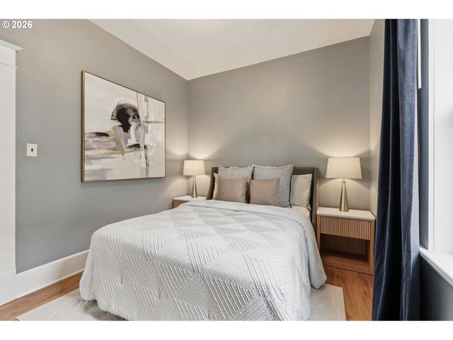 1831 Se INSLEY St, Portland, OR 97202