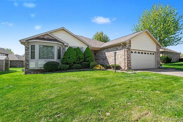 421 Drexelgate Parkway, Rochester Hills, MI 48307