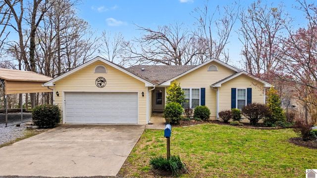 477 Beechwood Dr, Cadiz, KY 42211