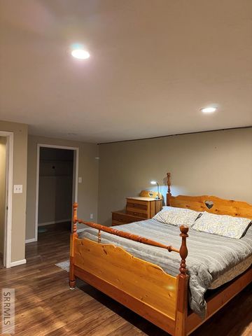 1617 9th Street, Idaho Falls, ID 83401