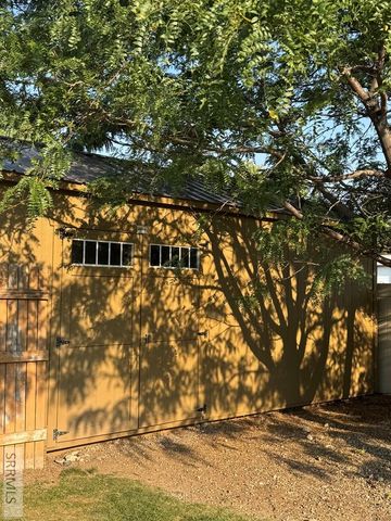 1617 9th Street, Idaho Falls, ID 83401