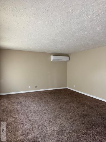 1617 9th Street, Idaho Falls, ID 83401