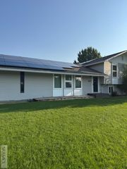 1617 9th Street, Idaho Falls, ID 83401