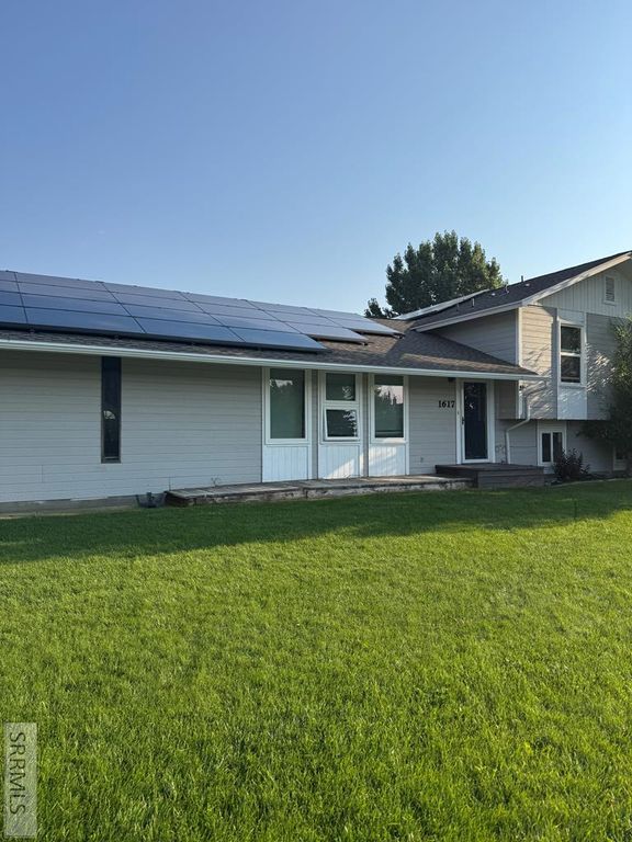 1617 9th Street, Idaho Falls, ID 83401