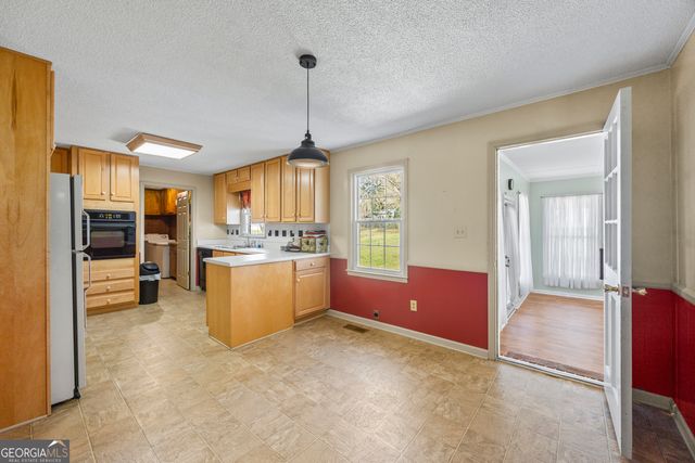 131 Roosevelt Boulevard, Commerce, GA 30529