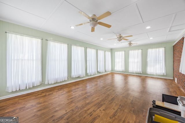 131 Roosevelt Boulevard, Commerce, GA 30529