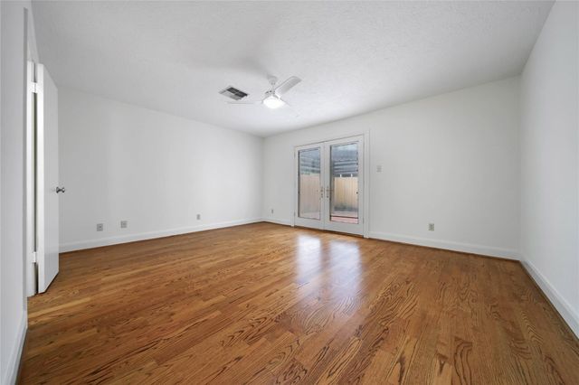 1362 Bullock Lane, Houston, TX 77055