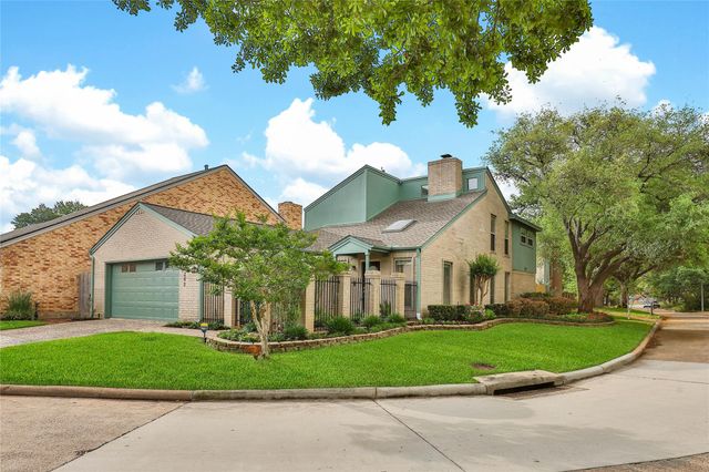 1362 Bullock Lane, Houston, TX 77055