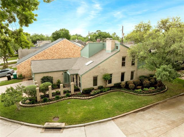 1362 Bullock Lane, Houston, TX 77055