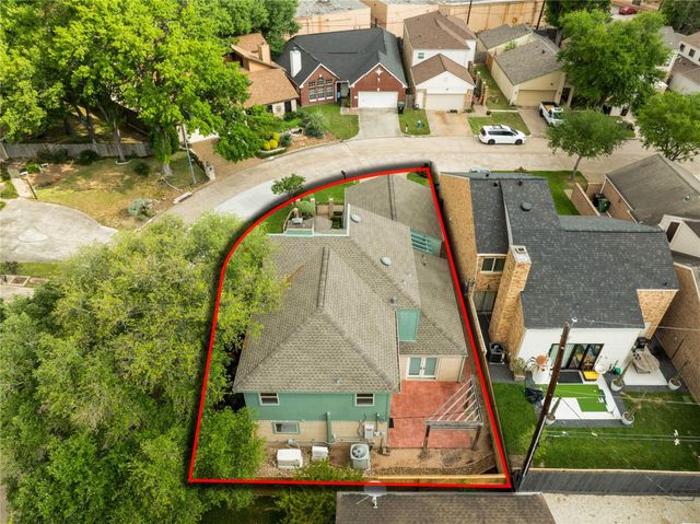 1362 Bullock Lane, Houston, TX 77055