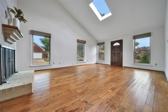 1362 Bullock Lane, Houston, TX 77055