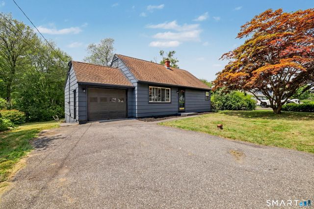 168 County Road, Torrington, CT 06790