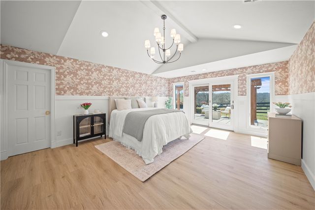 573 Reed Valley Road, Fayetteville, AR 72704