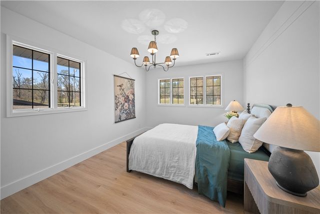 573 Reed Valley Road, Fayetteville, AR 72704