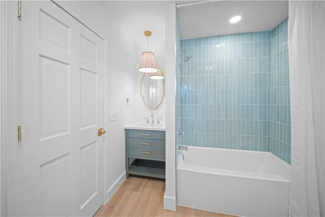 573 Reed Valley Road, Fayetteville, AR 72704