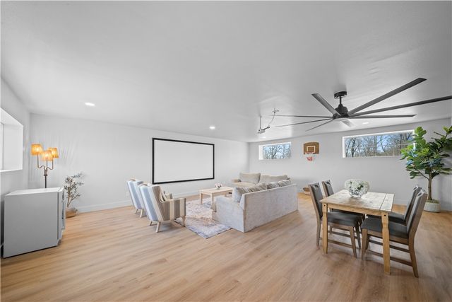 573 Reed Valley Road, Fayetteville, AR 72704