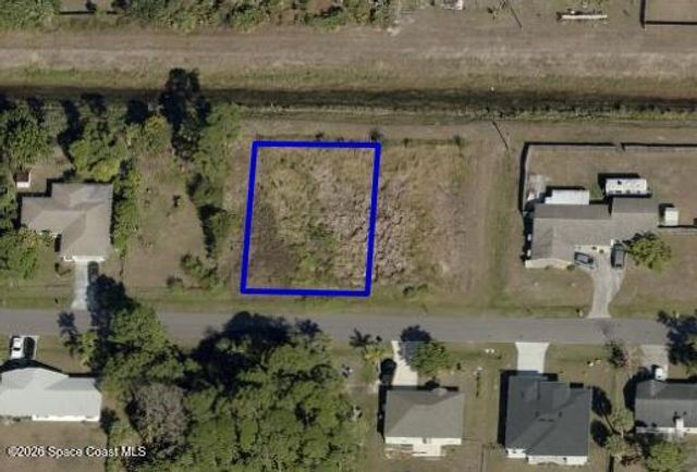 761 Altamira Street NW, Palm Bay, FL 32907