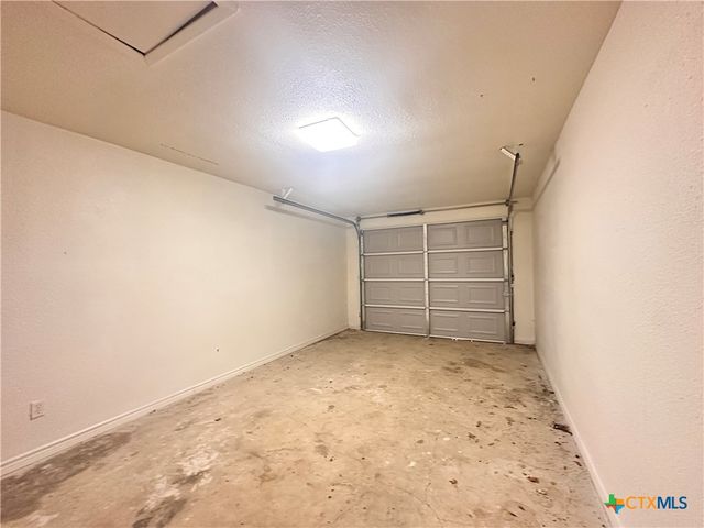 129 Riverside Drive, San Marcos, TX 78666