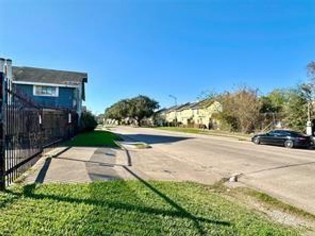 8405 Wilcrest Drive 2902, Houston, TX 77072