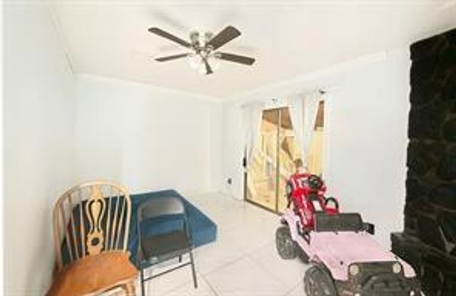 8405 Wilcrest Drive 2902, Houston, TX 77072