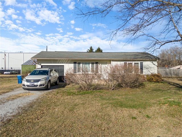 111 Bear Hollow, Pineville, MO 64856