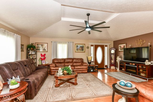 7430 English Avenue, Indianapolis, IN 46219