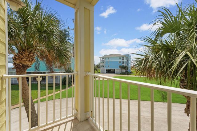 4241 Pointe West Drive 103, Galveston, TX 77554