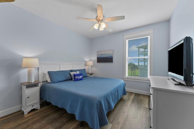 4241 Pointe West Drive 103, Galveston, TX 77554