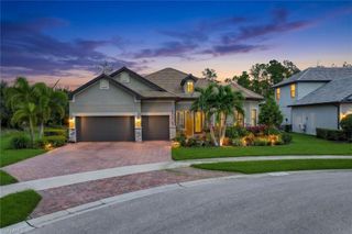 9527 Curlew DR, Naples, FL 34120