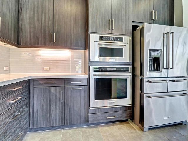 1702 Sienna Court, Palm Springs, CA 92262