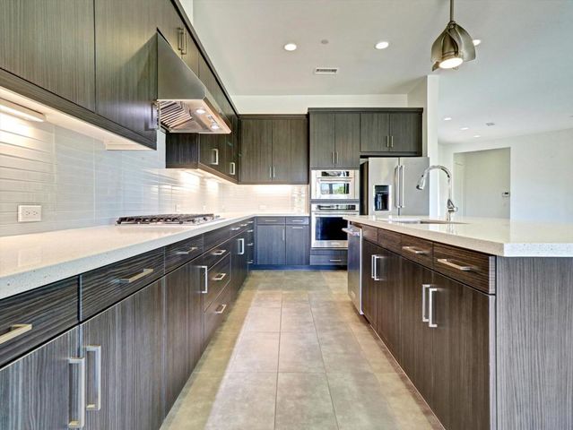 1702 Sienna Court, Palm Springs, CA 92262