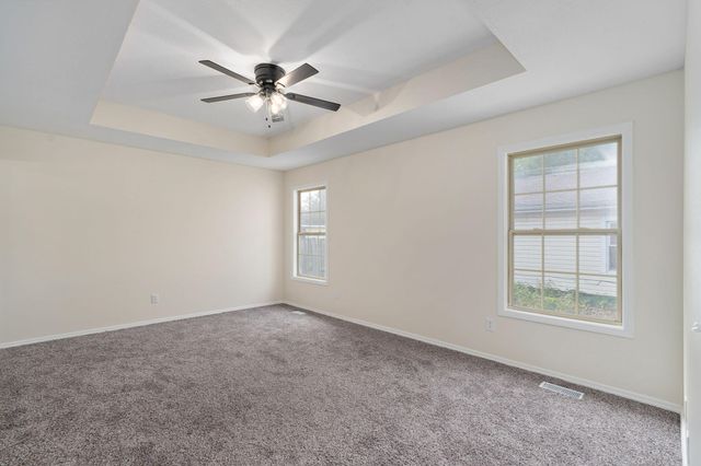 2134 N Howard Avenue, Springfield, MO 65803