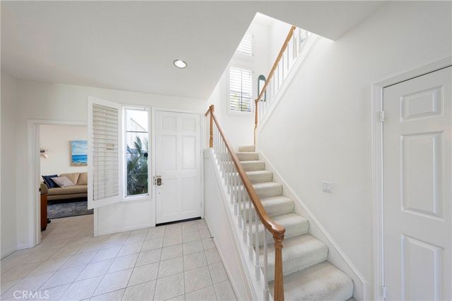 8 Longbourn Aisle, Irvine, CA 92603
