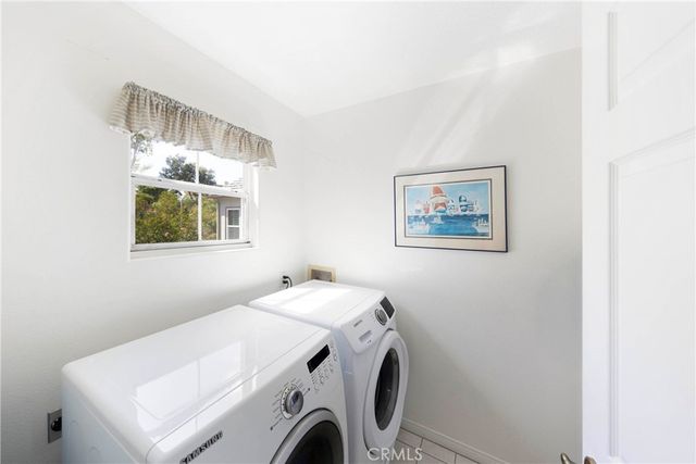 8 Longbourn Aisle, Irvine, CA 92603
