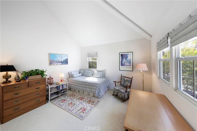 8 Longbourn Aisle, Irvine, CA 92603