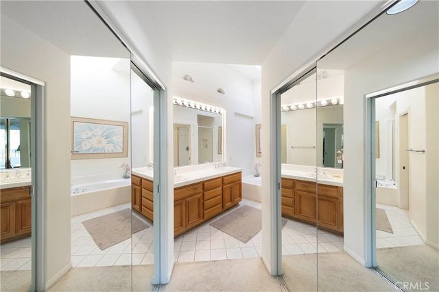 8 Longbourn Aisle, Irvine, CA 92603